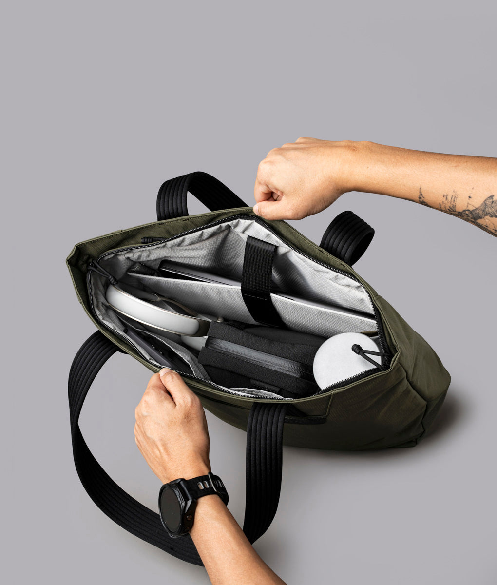 Flight Tote - Laukku