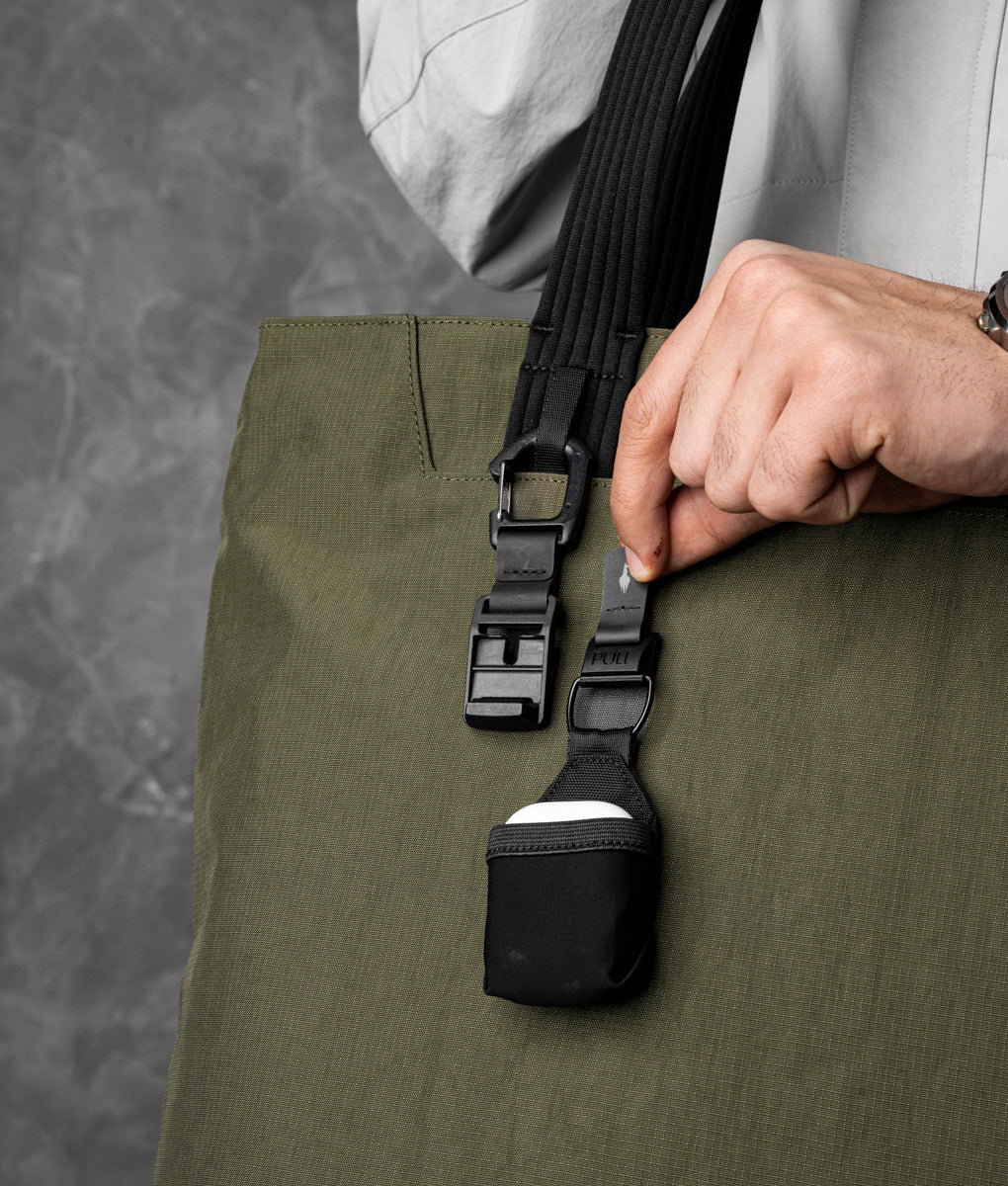 Flight Tote - Laukku