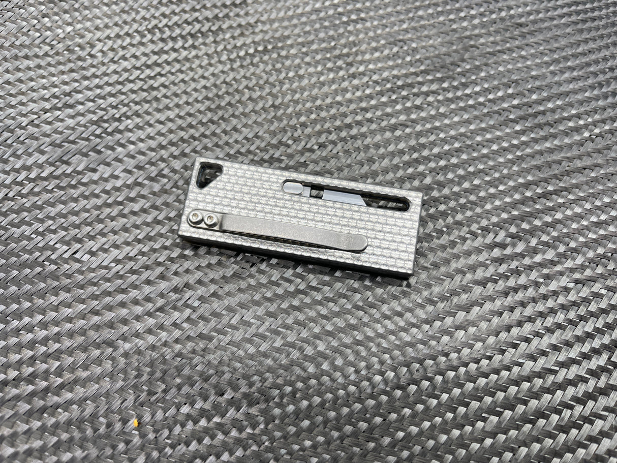 MaxMadCo Utility Blade (Gen 2) - Yleisveitsi