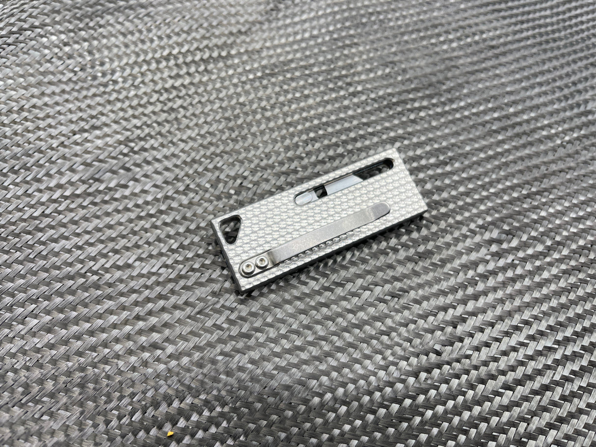 MaxMadCo Utility Blade (Gen 2) - Yleisveitsi