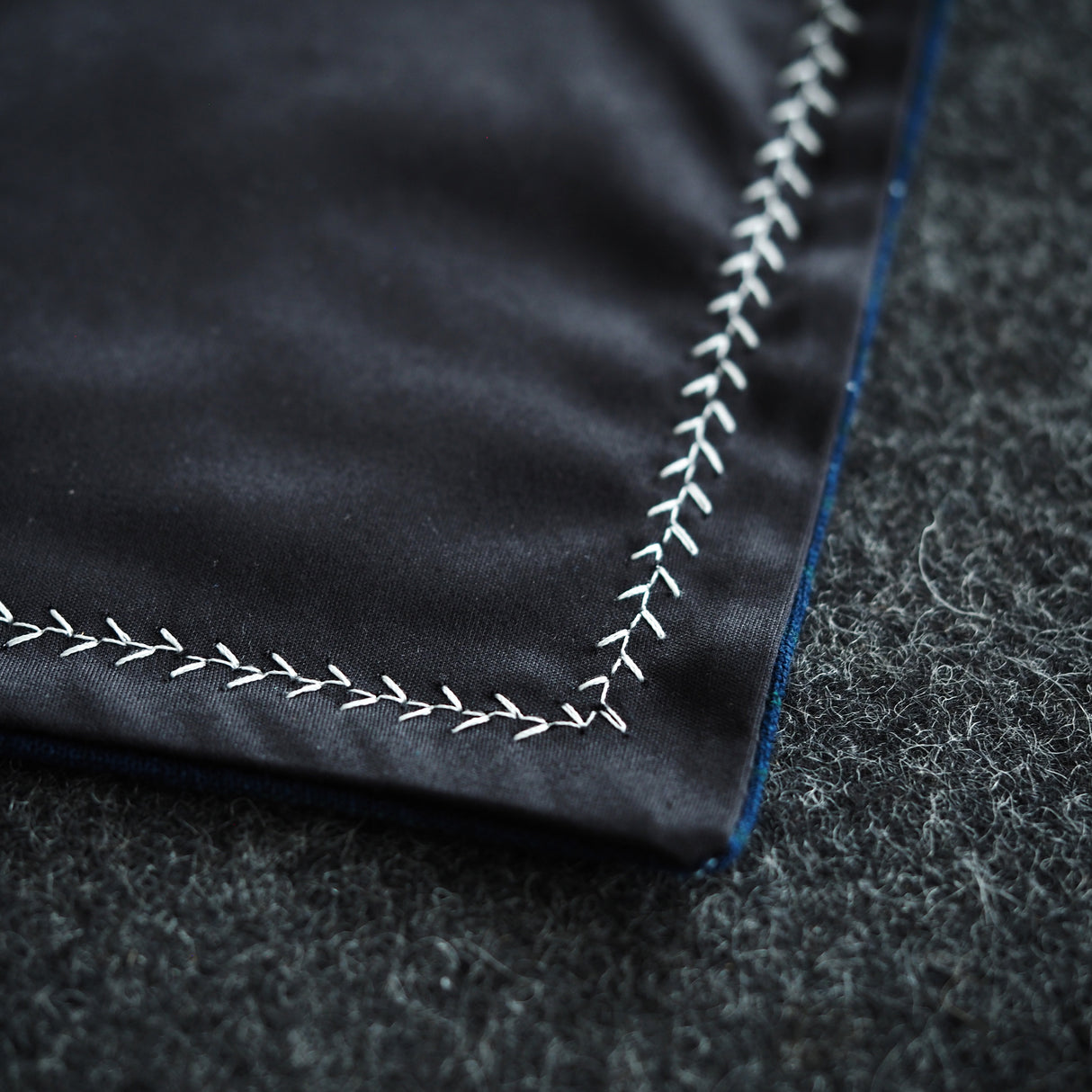 Stream - EDC-taskuliina