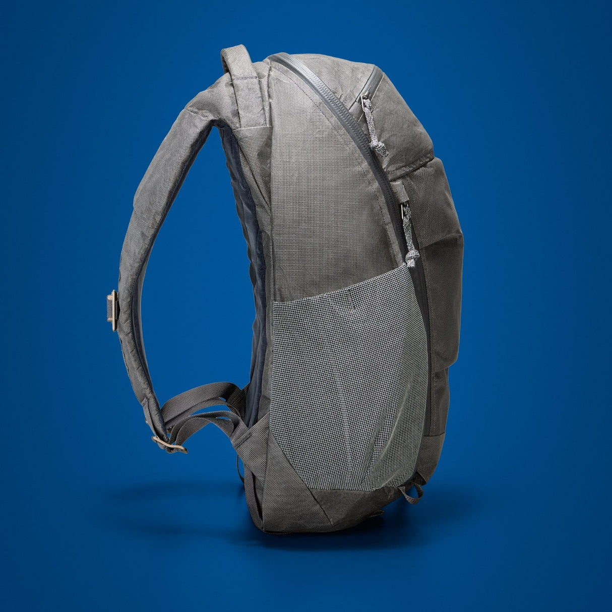 Mountain Panel Loader 22 L Kludde Edition