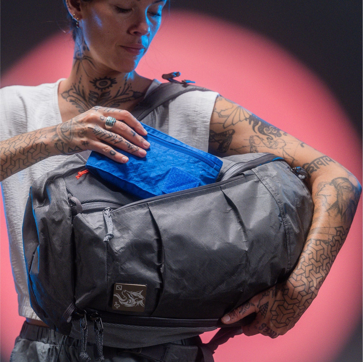 Mountain Panel Loader 22 L Kludde Edition