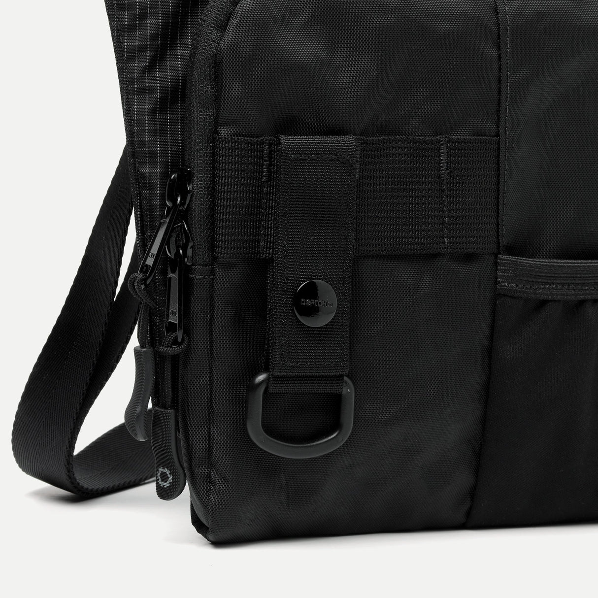 Sling Pouch Slim - Laukku