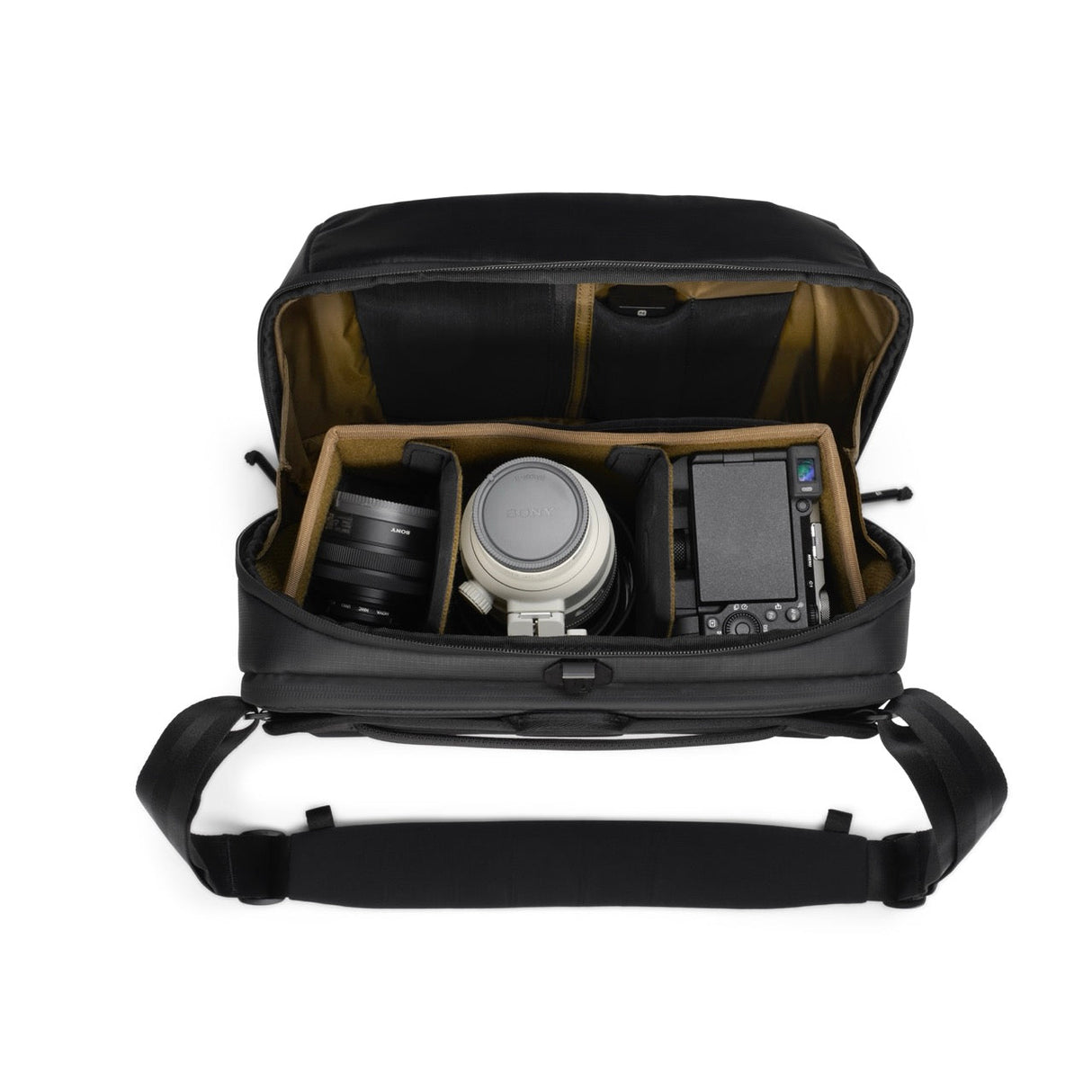 McKinnon Camera Messenger 13 L