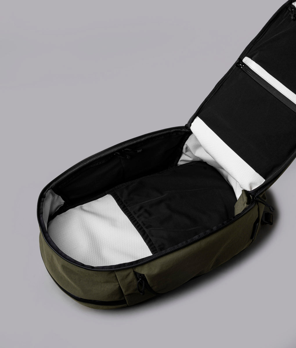 Traverse Backpack 30 L