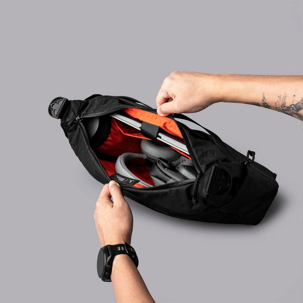 Alpaka Flight Satchel