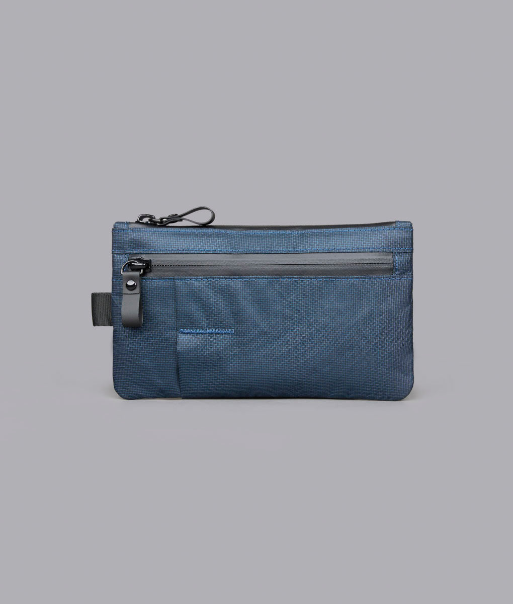 Alpaka Zip Clutch