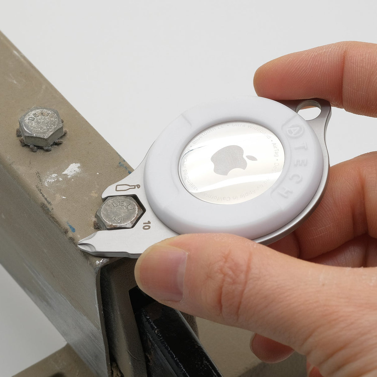 AirTag Multitool 4-in-1 Lite