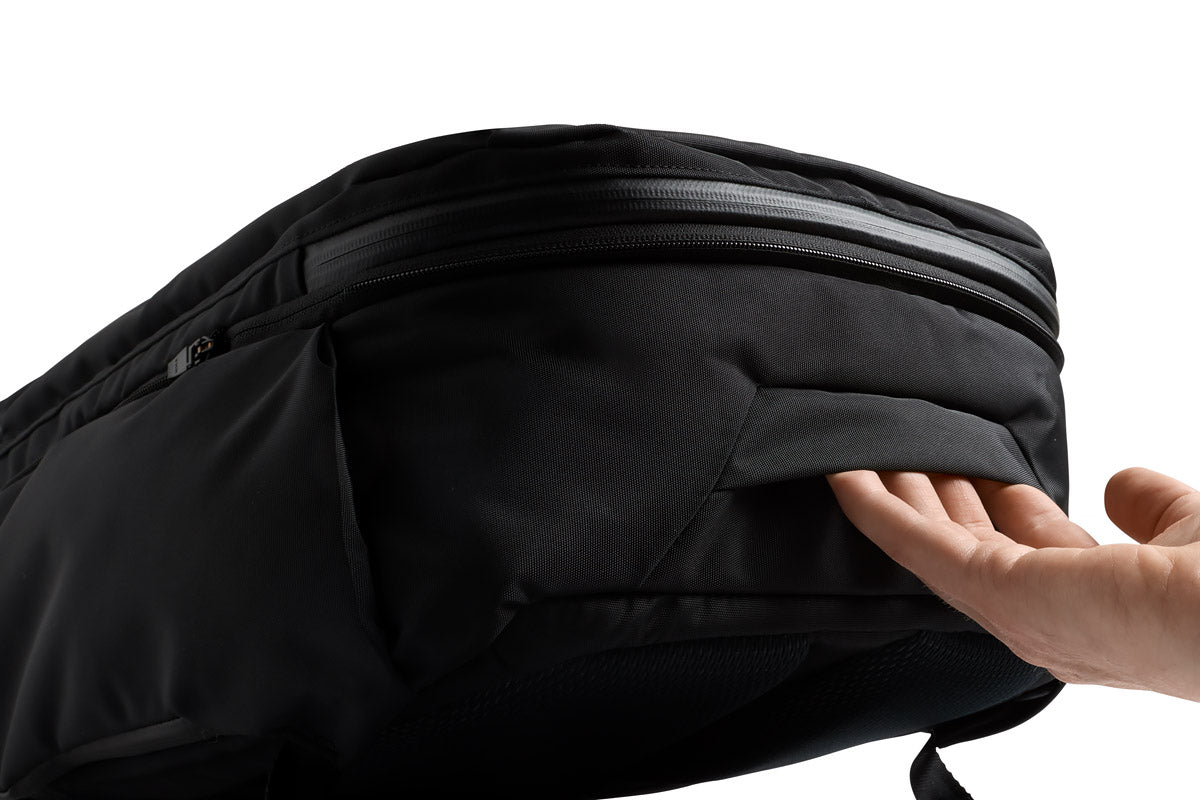 Transit Travel Pack Pro 30-38 L