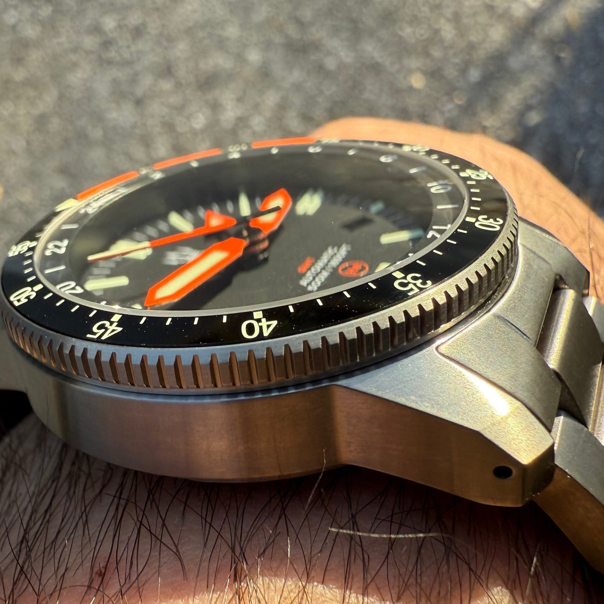 CountyComm Alto Mare 9075 GMT Watch