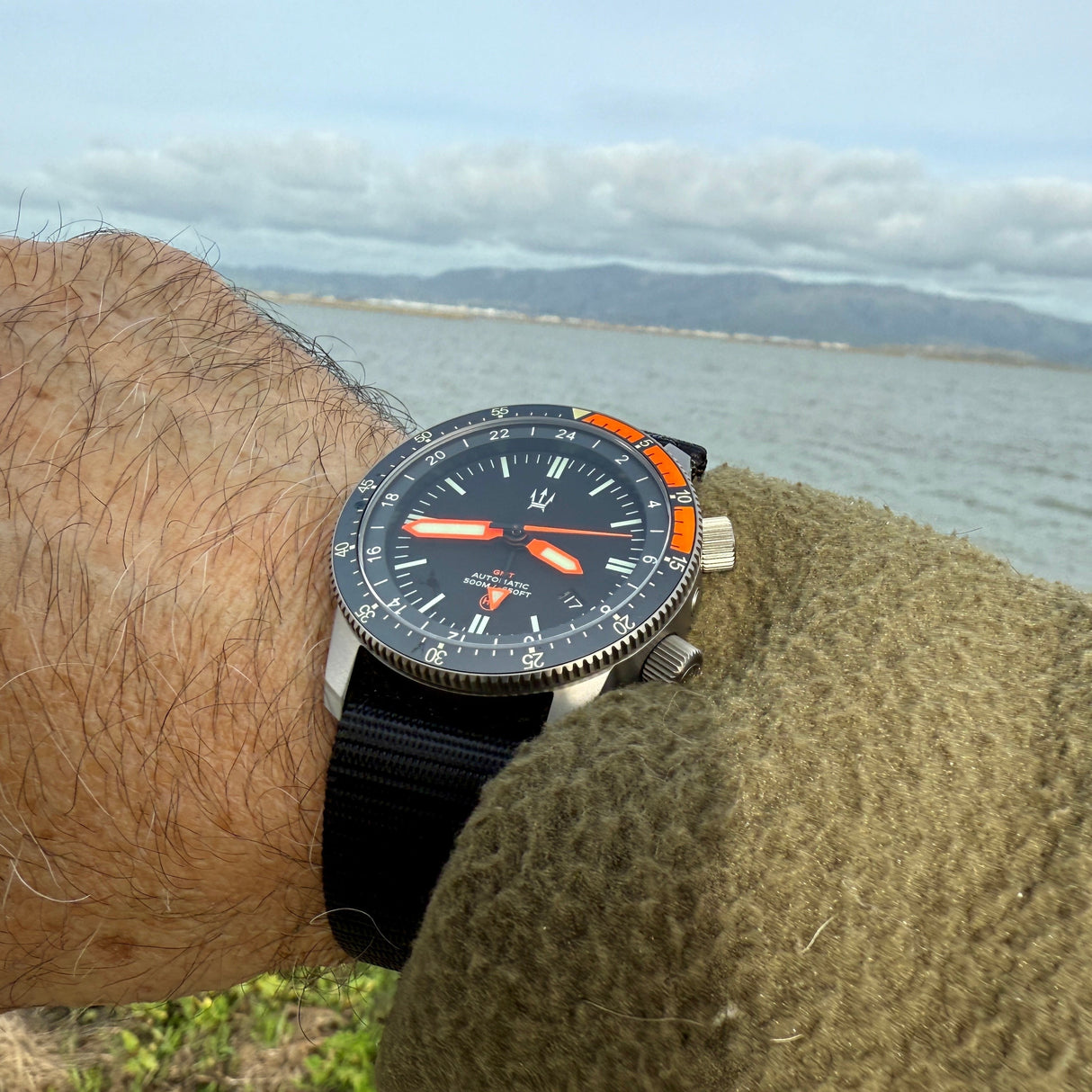 CountyComm Alto Mare 9075 GMT Watch