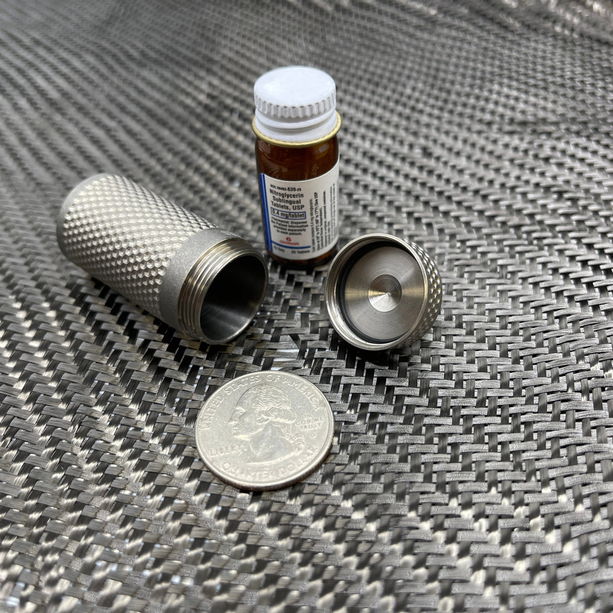 CountyComm Piccolo XL Titanium Vault (V2)