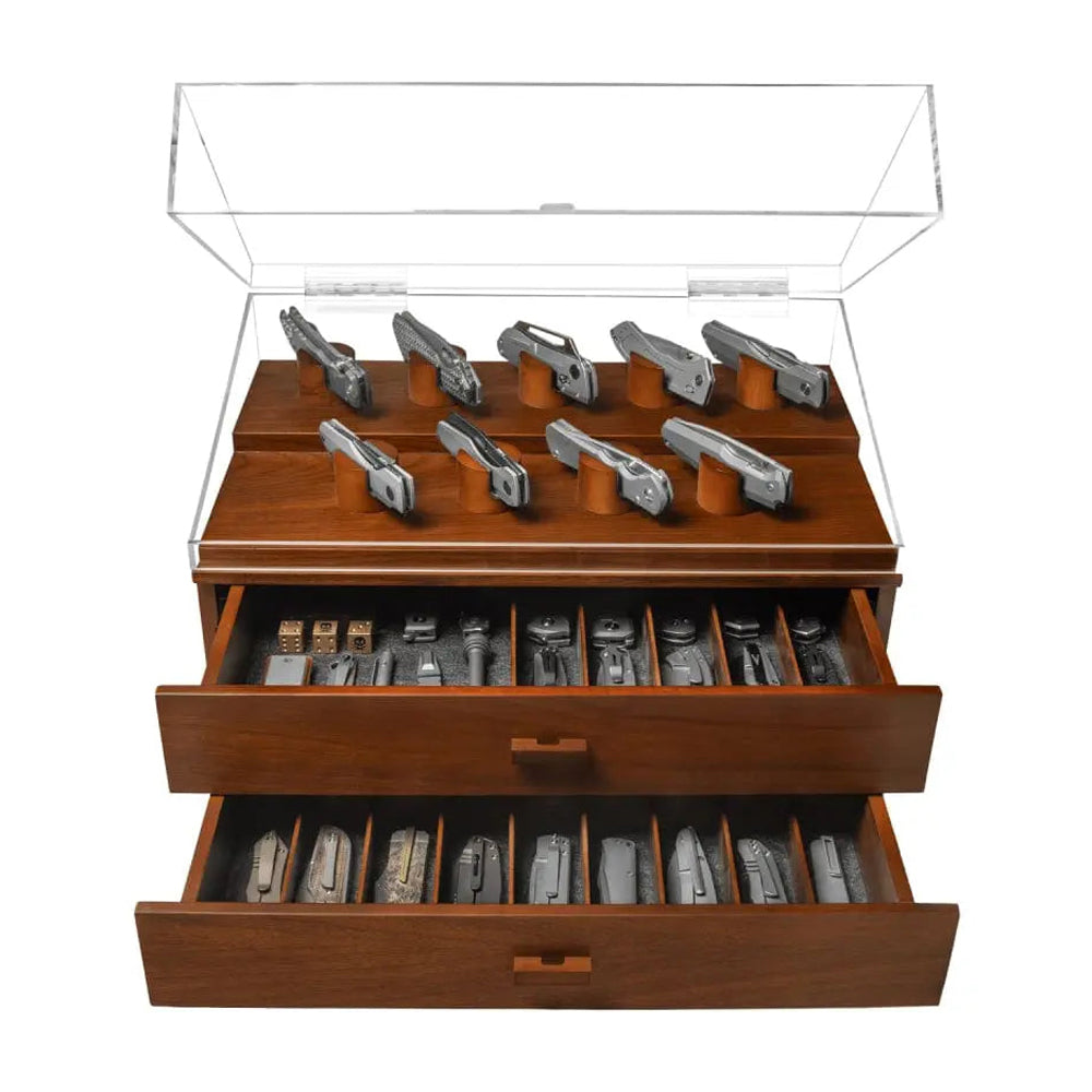 Armada Knife Display