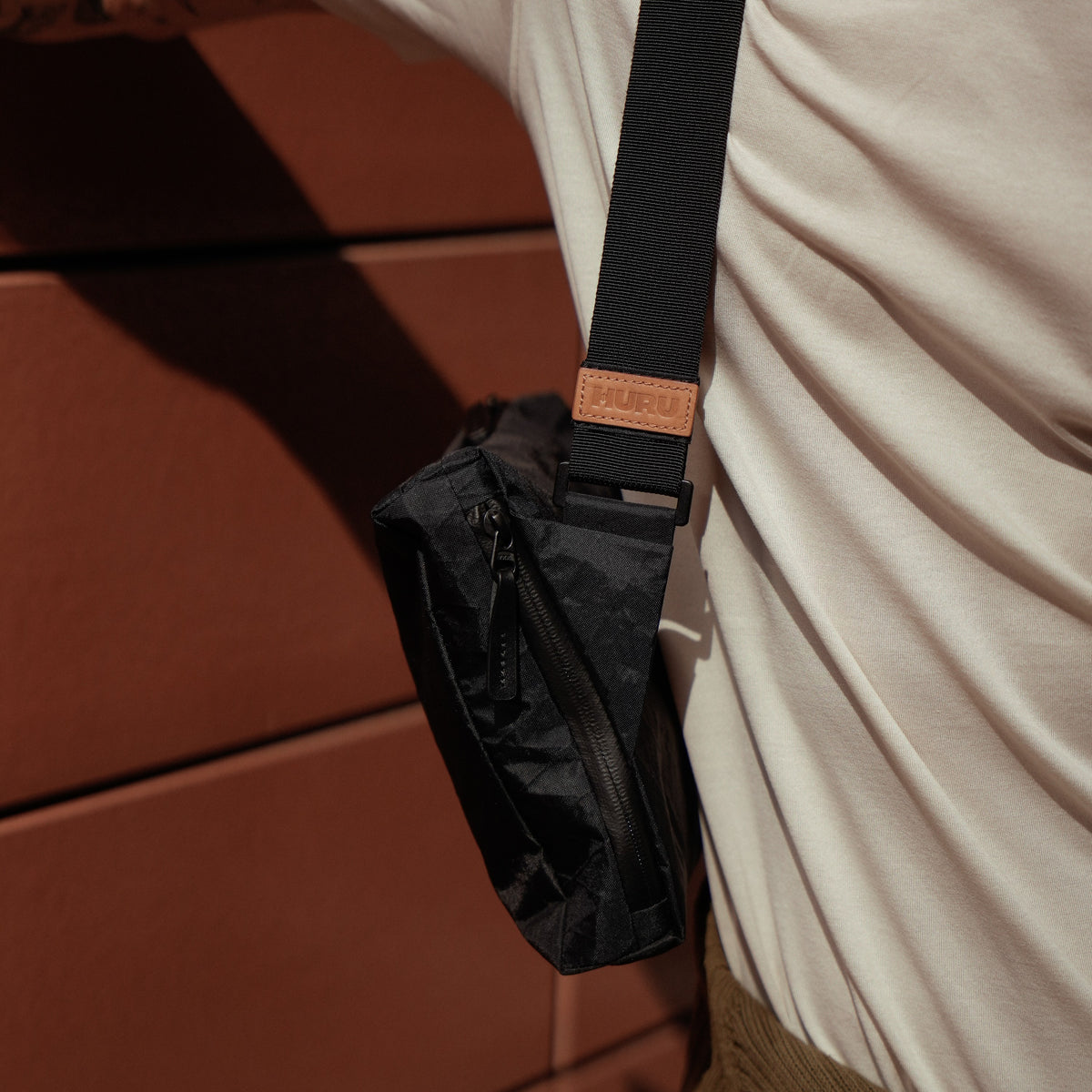 Huru Crossbody 2 L