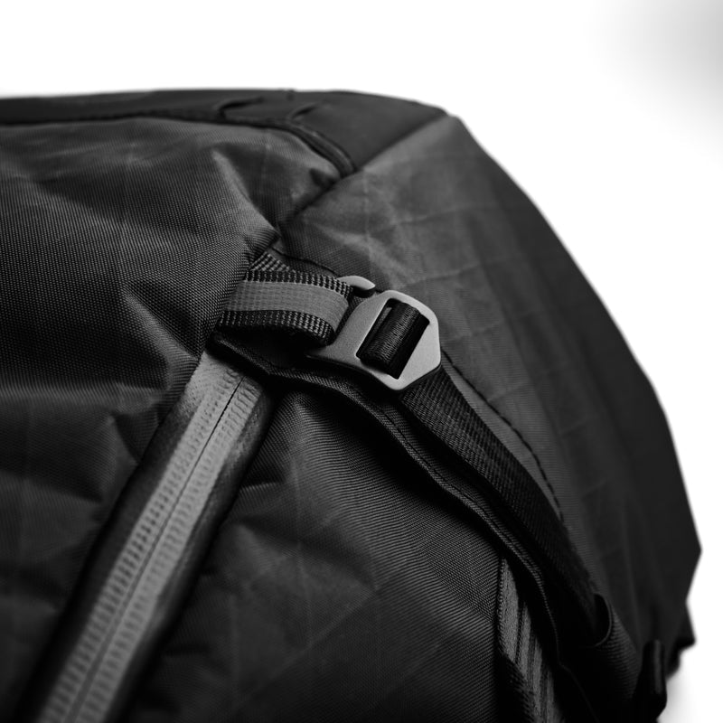 Clamshell 38 Backpack
