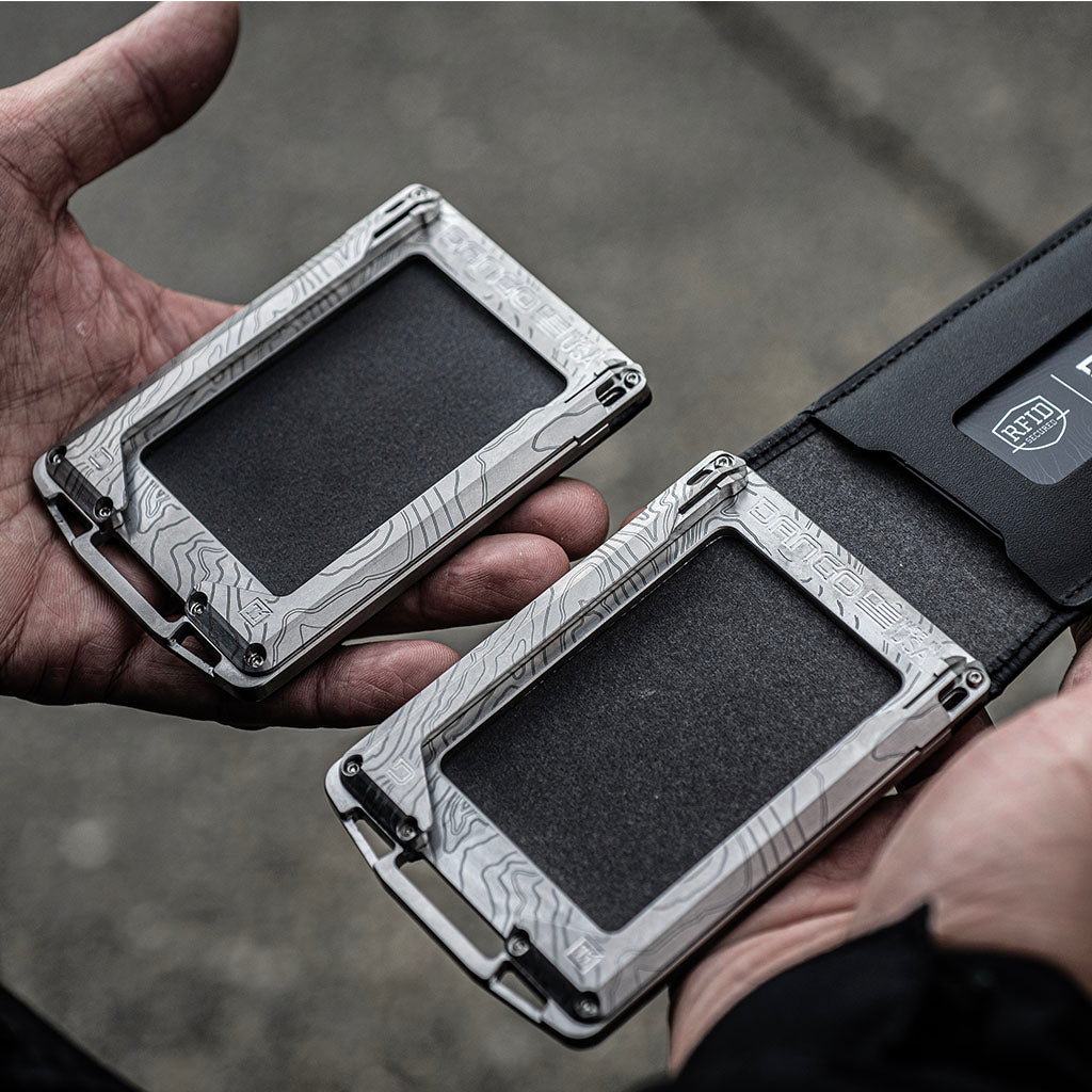 M1 Lite Titanium Rail Bifold Wallet