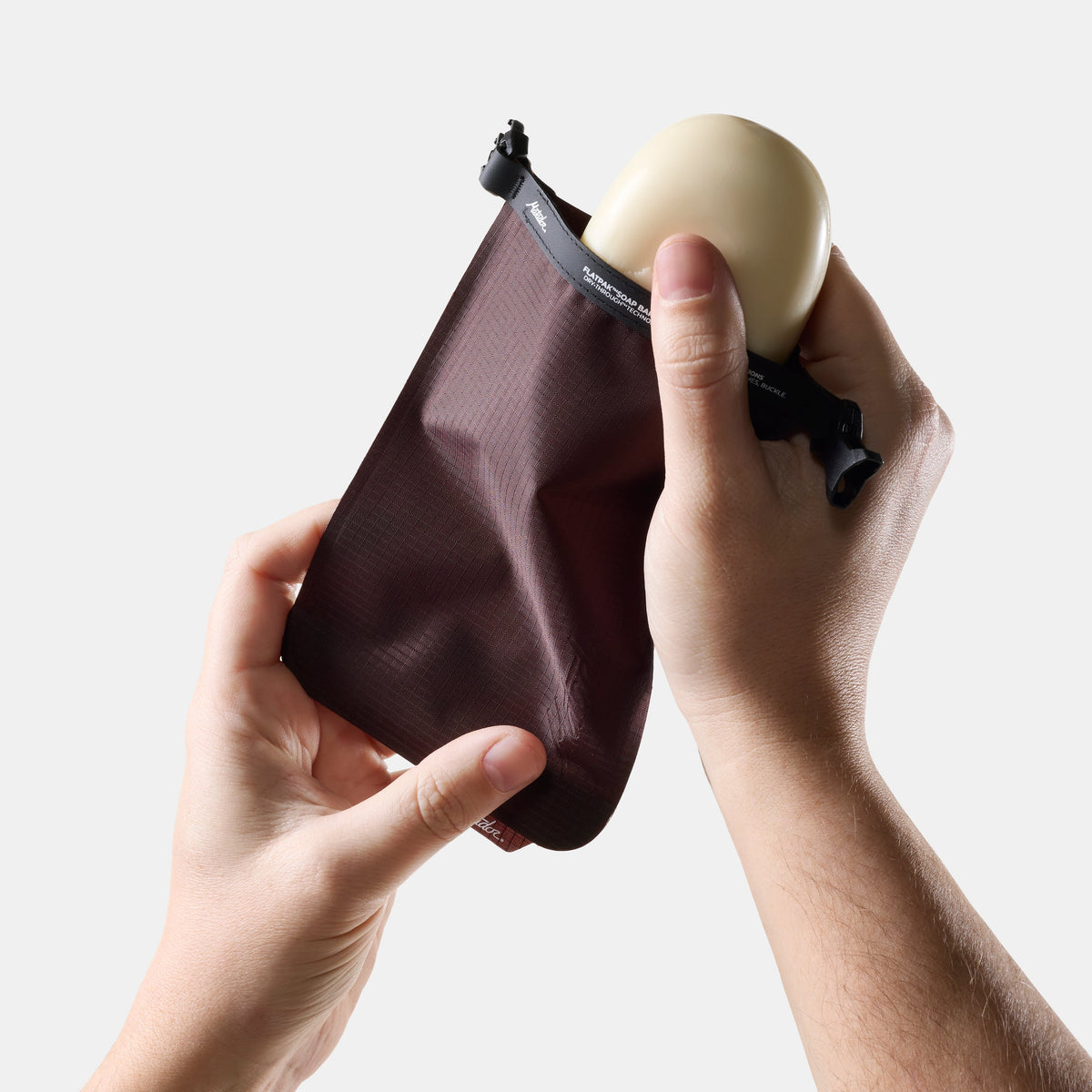 Matador FlatPak™ Soap Bar Case