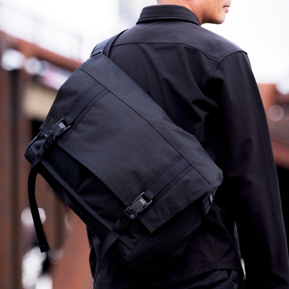 Mission Workshop Manifest Messenger Bag