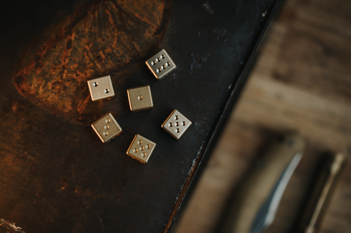 Mukama Brass Dice