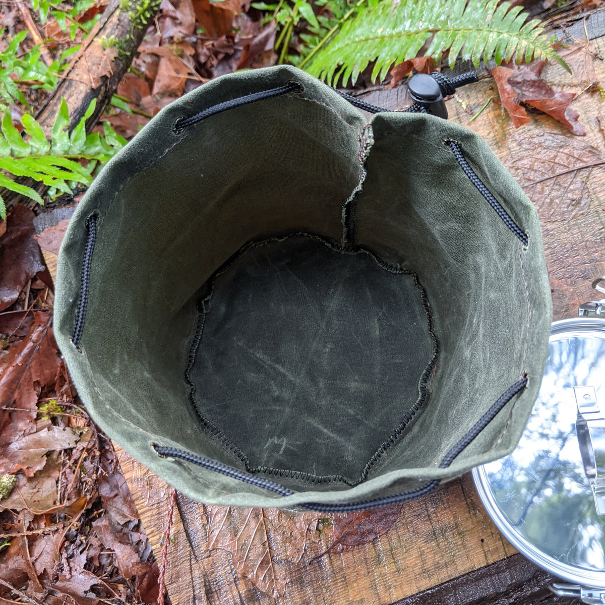 PNWBUSHCRAFT Bucket Bag