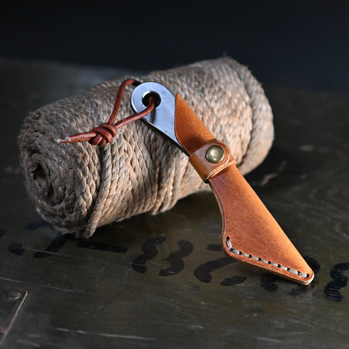 Kitsune Kiridashi Knife