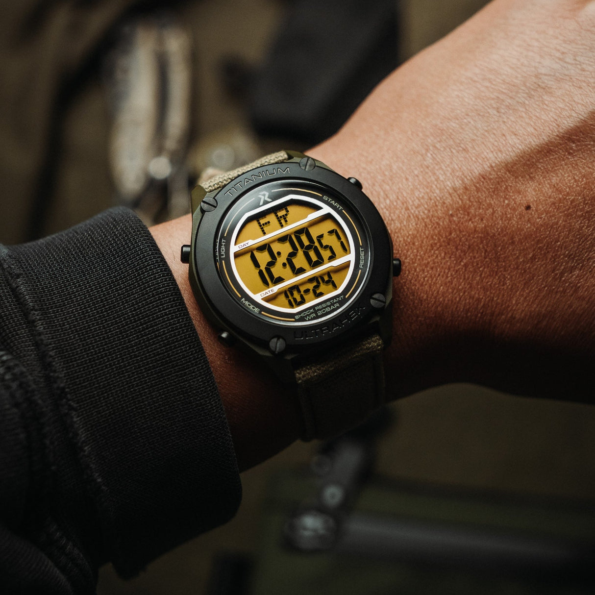 RZE UTD-8000-CKG Watch