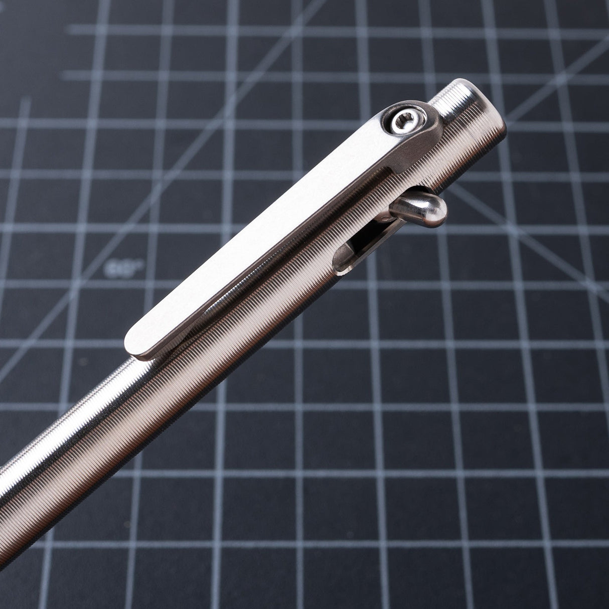 Slim Switch Titanium Pen
