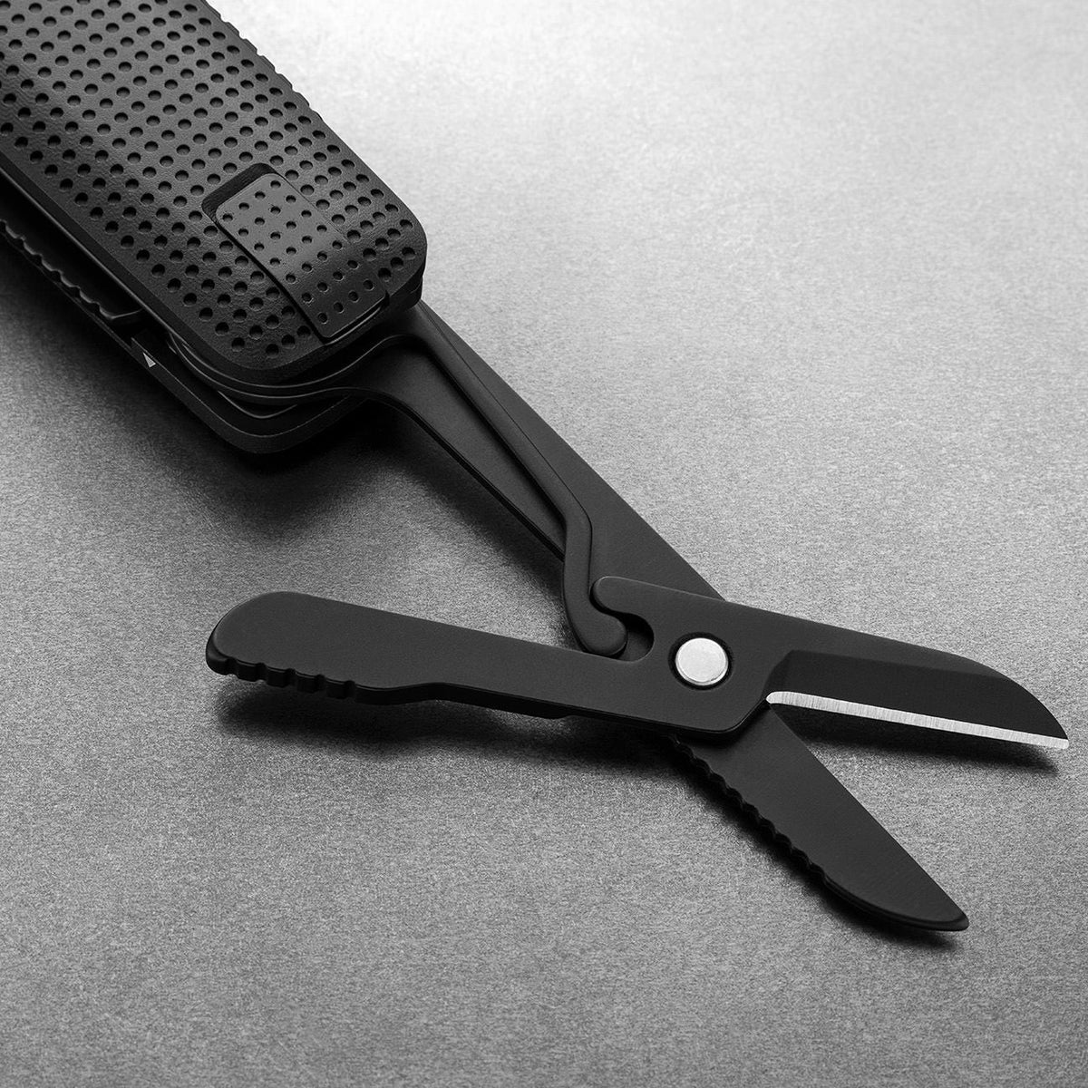 The James Brand Helton Multi-Tool