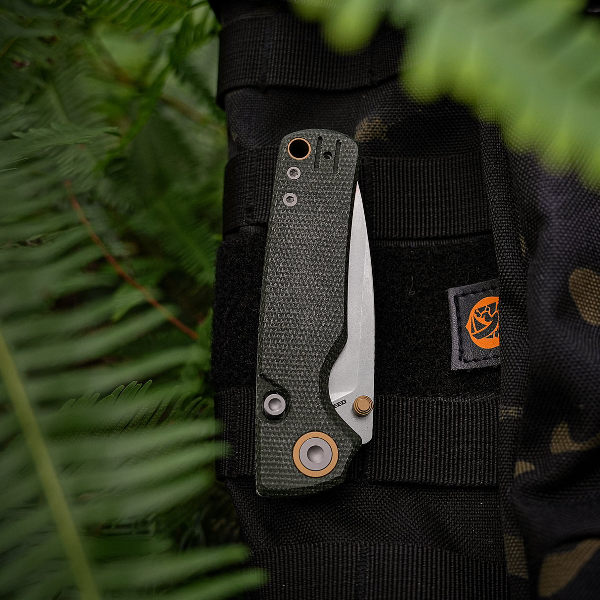 Vosteed Porcupine Thumb Stud Knife