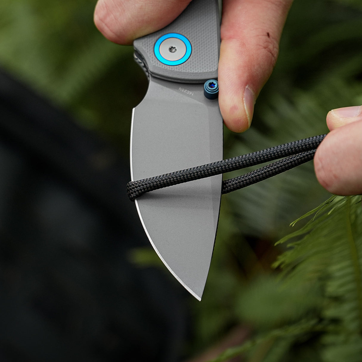 Vosteed Porcupine Thumb Stud Knife