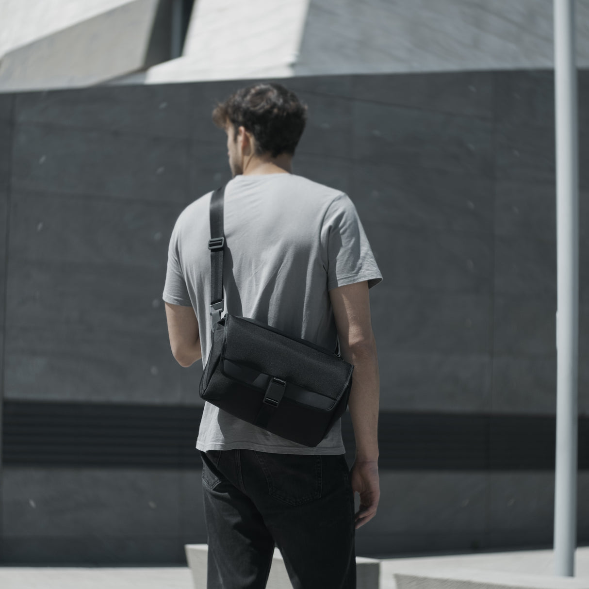 Dayfarer V2 Sling