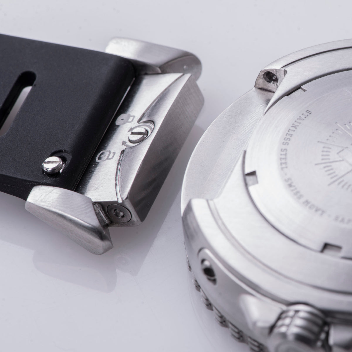 DV-01 Dive Watch