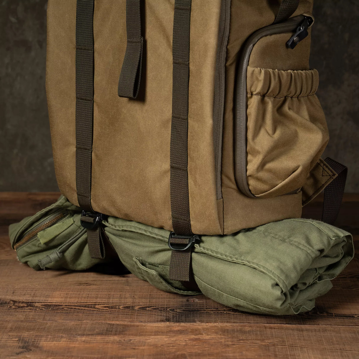 Pilot Travel Camera Backpack 18 L