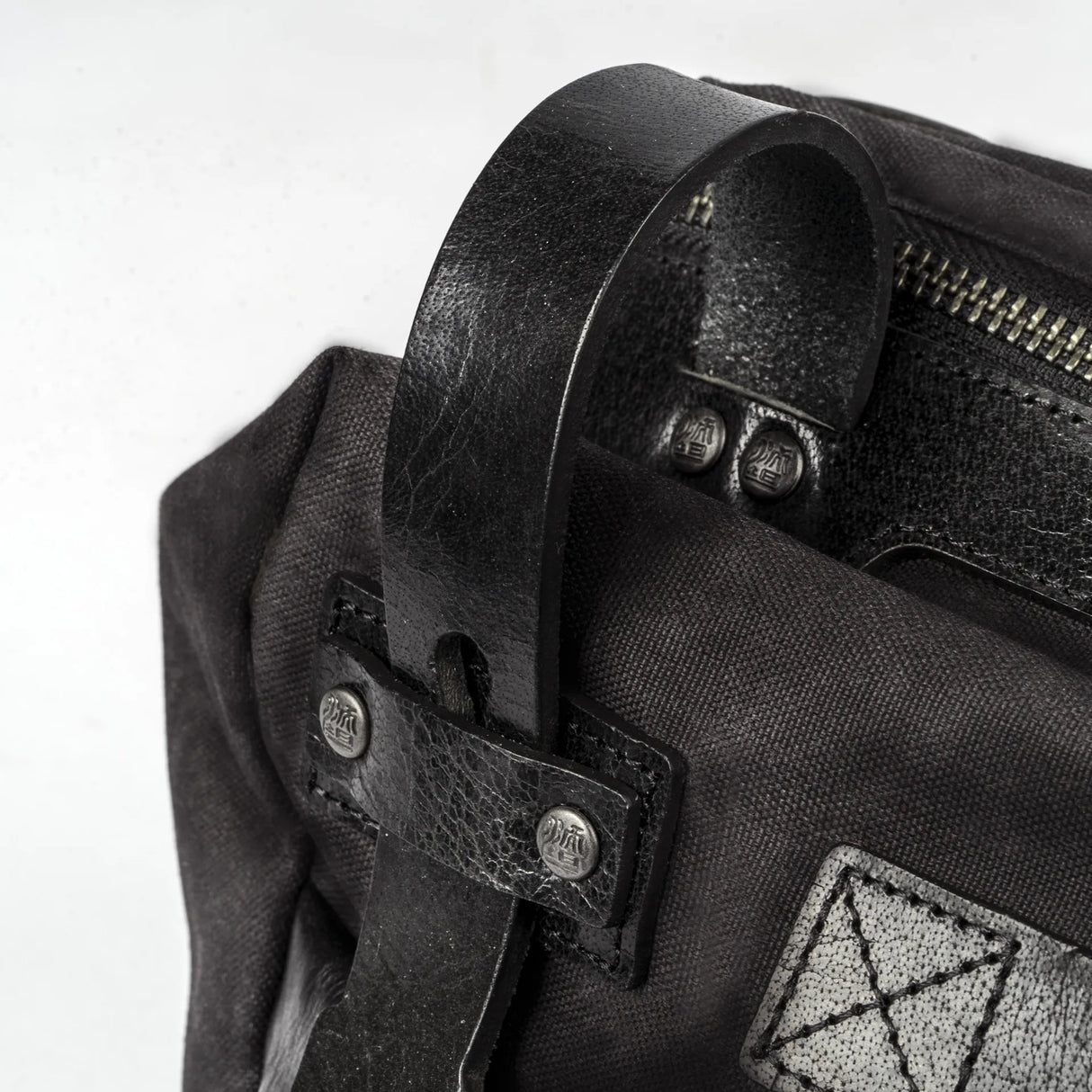 Easy Rider 9.5 L Sling Bag