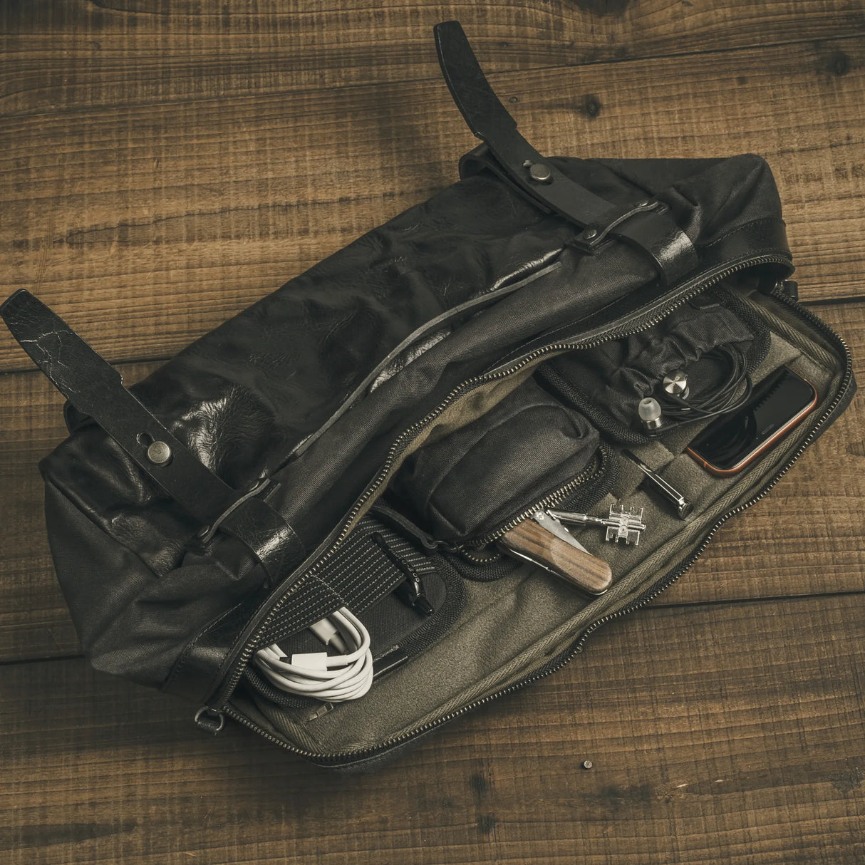 Easy Rider 9.5 L Sling Bag