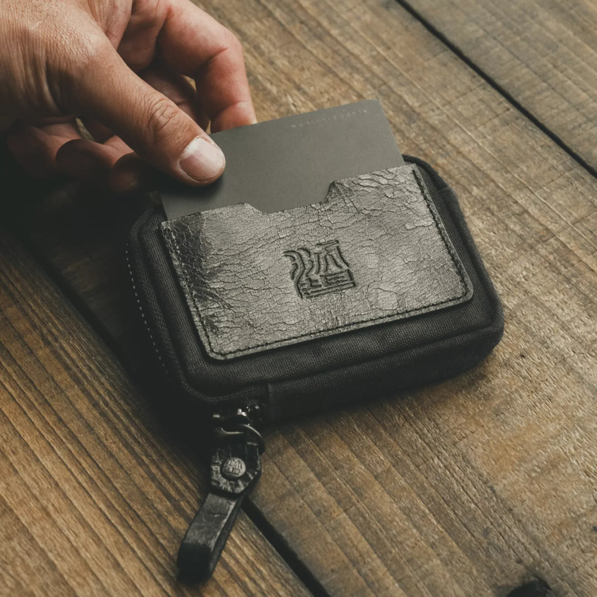 Essential Wallet