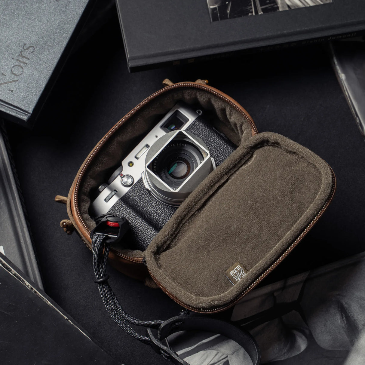Full Leather Portable Camera Pouch