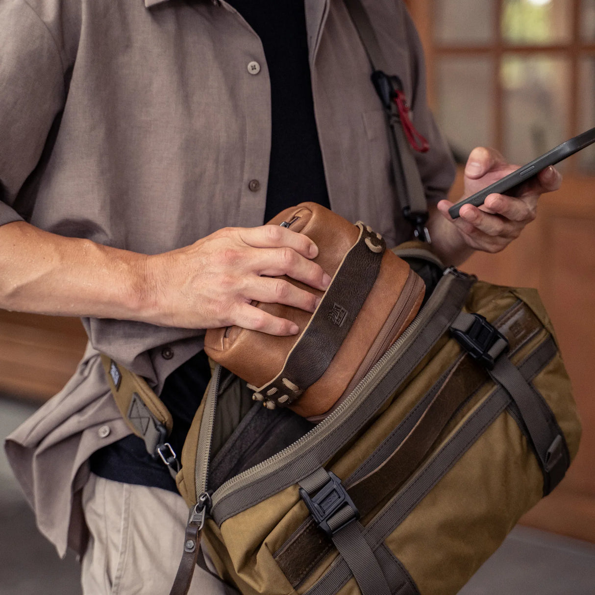 Full Leather Portable Camera Pouch