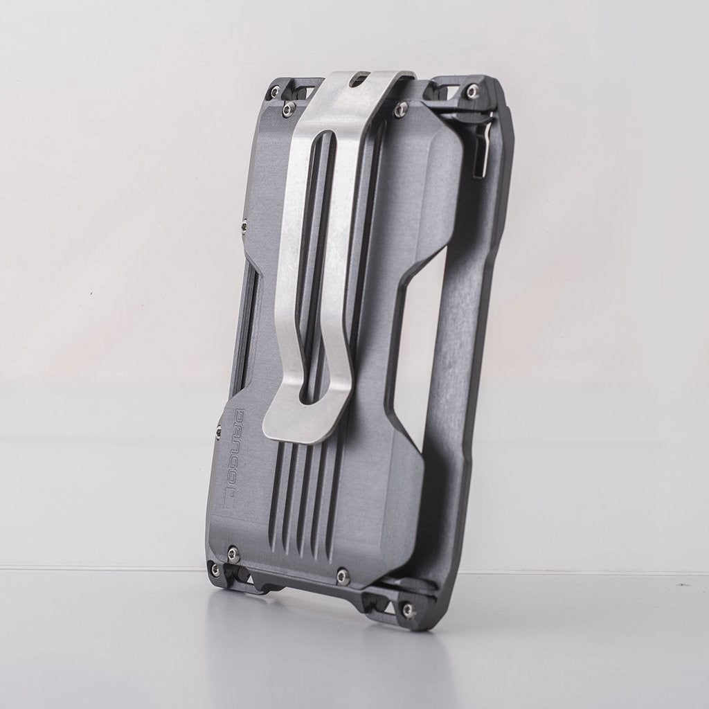 A10 Chassis Clip