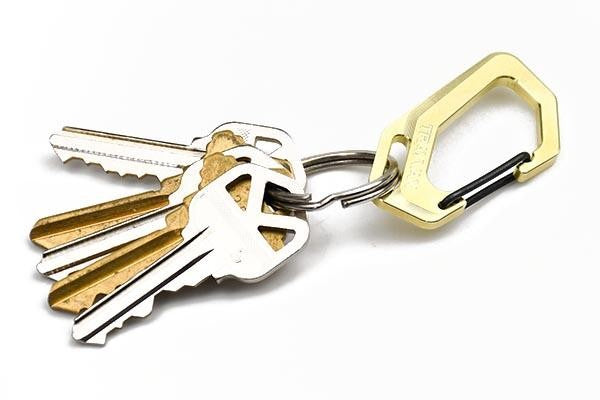 Trayvax Carabiner Brass – Mukama