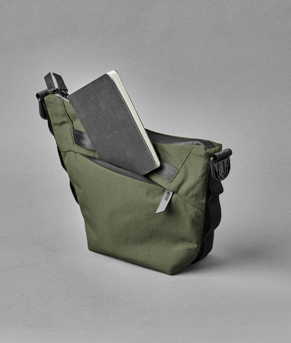 Flow Satchel 2 L