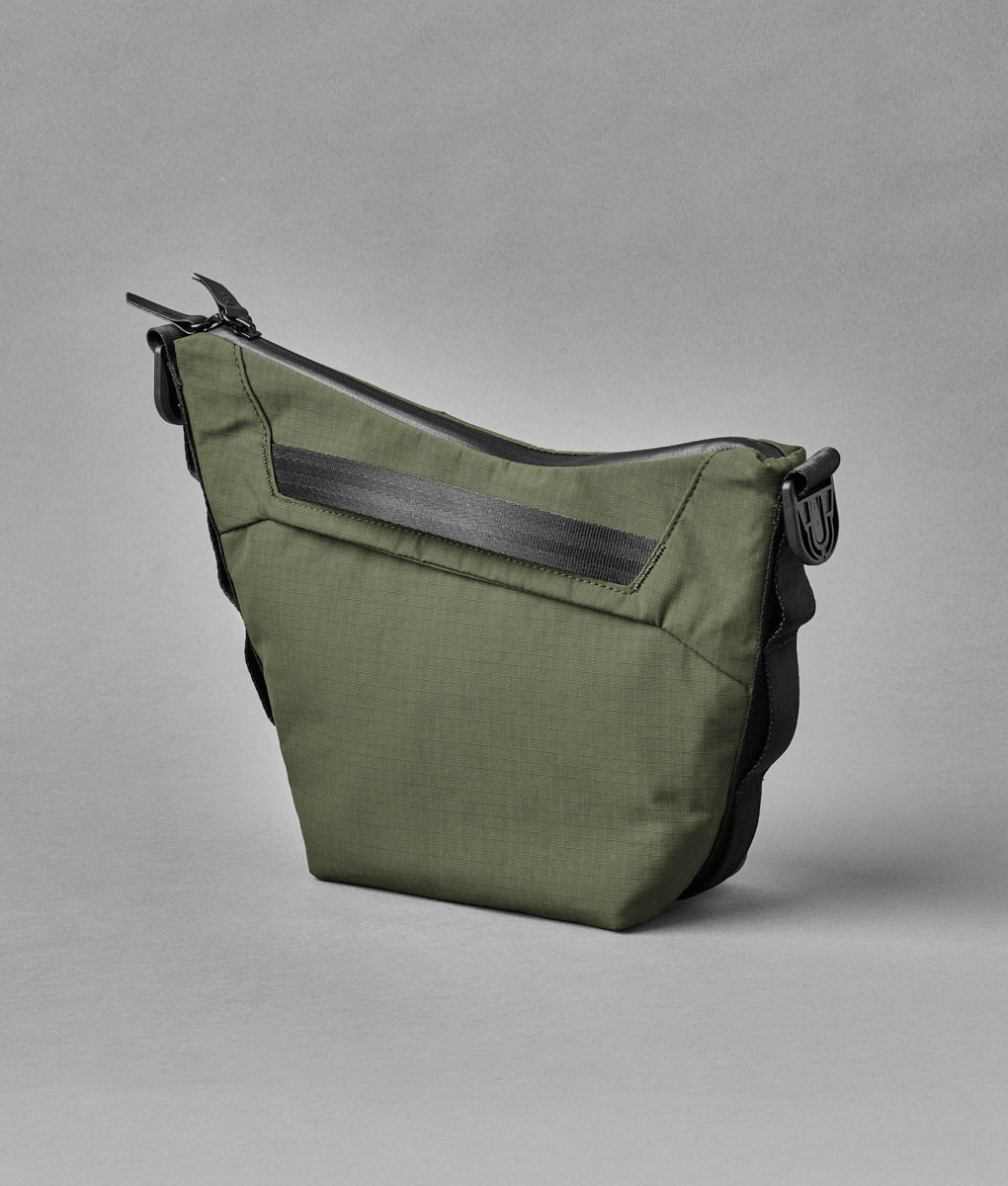 Flow Satchel 2 L