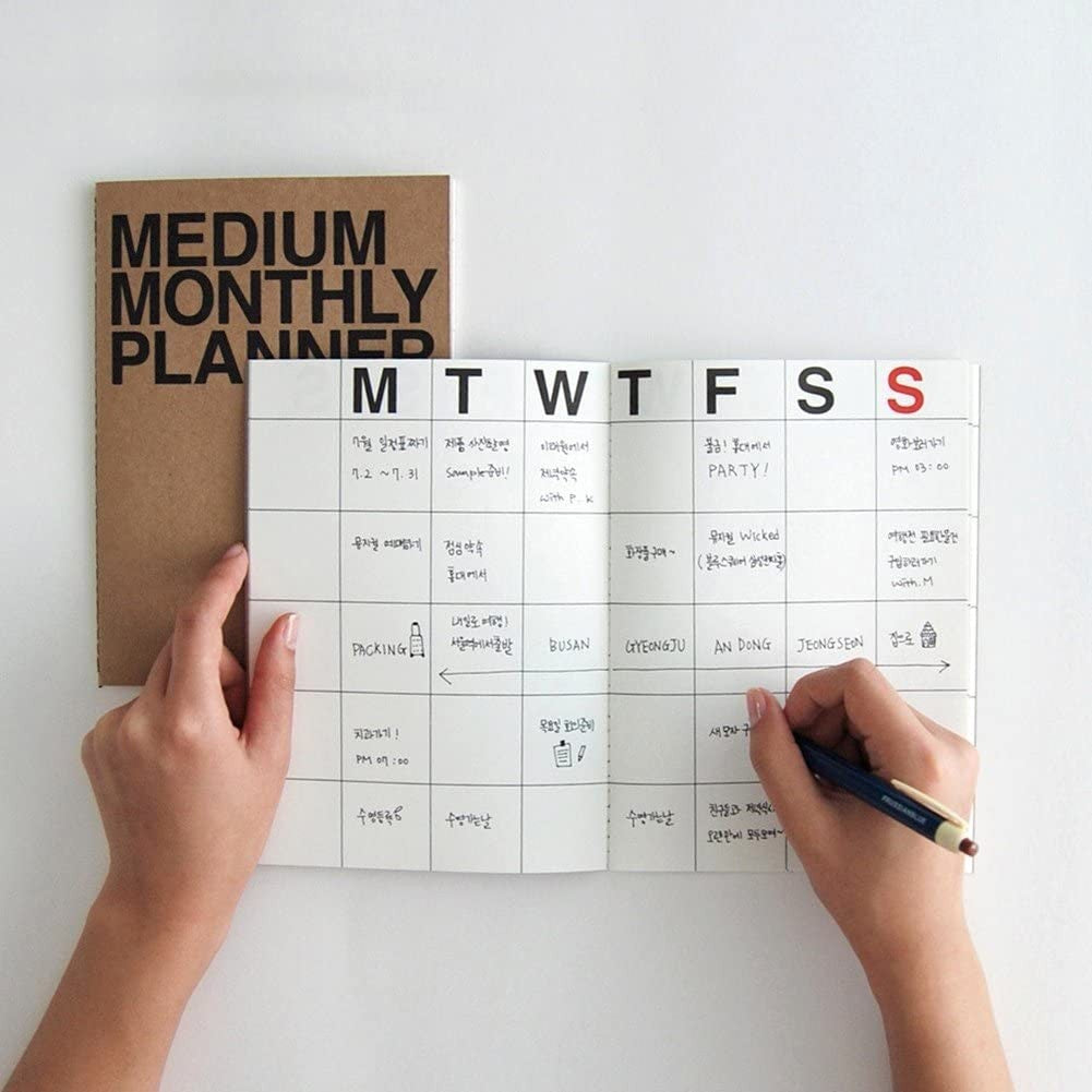 Medium Monthly Planner