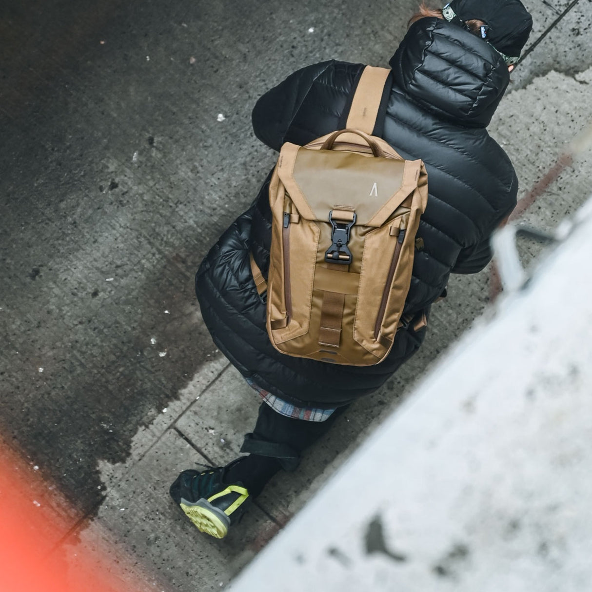 Errant Sling Bag