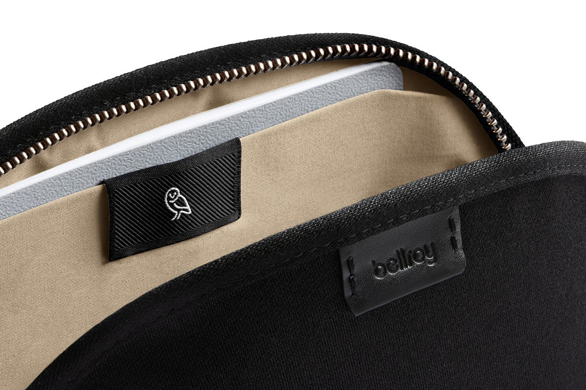Classic Pouch