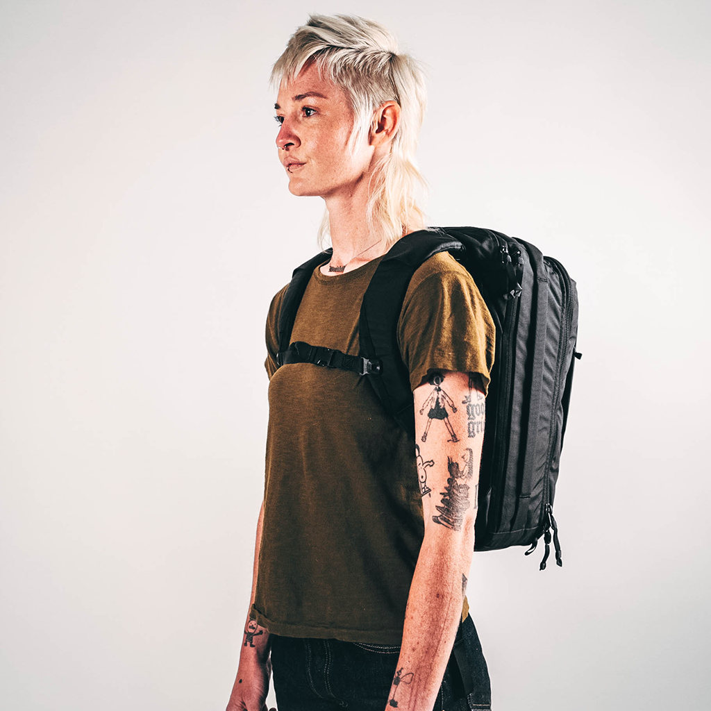 Civic Panel Loader 24 L Backpack