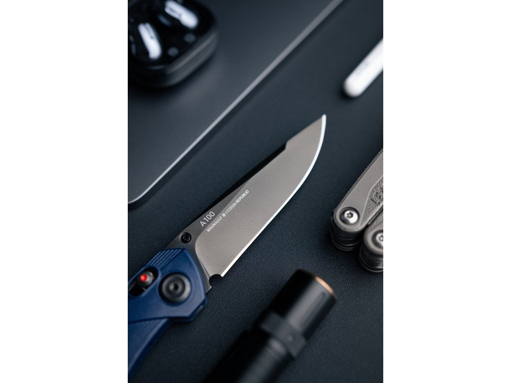 A100 - Veitsi