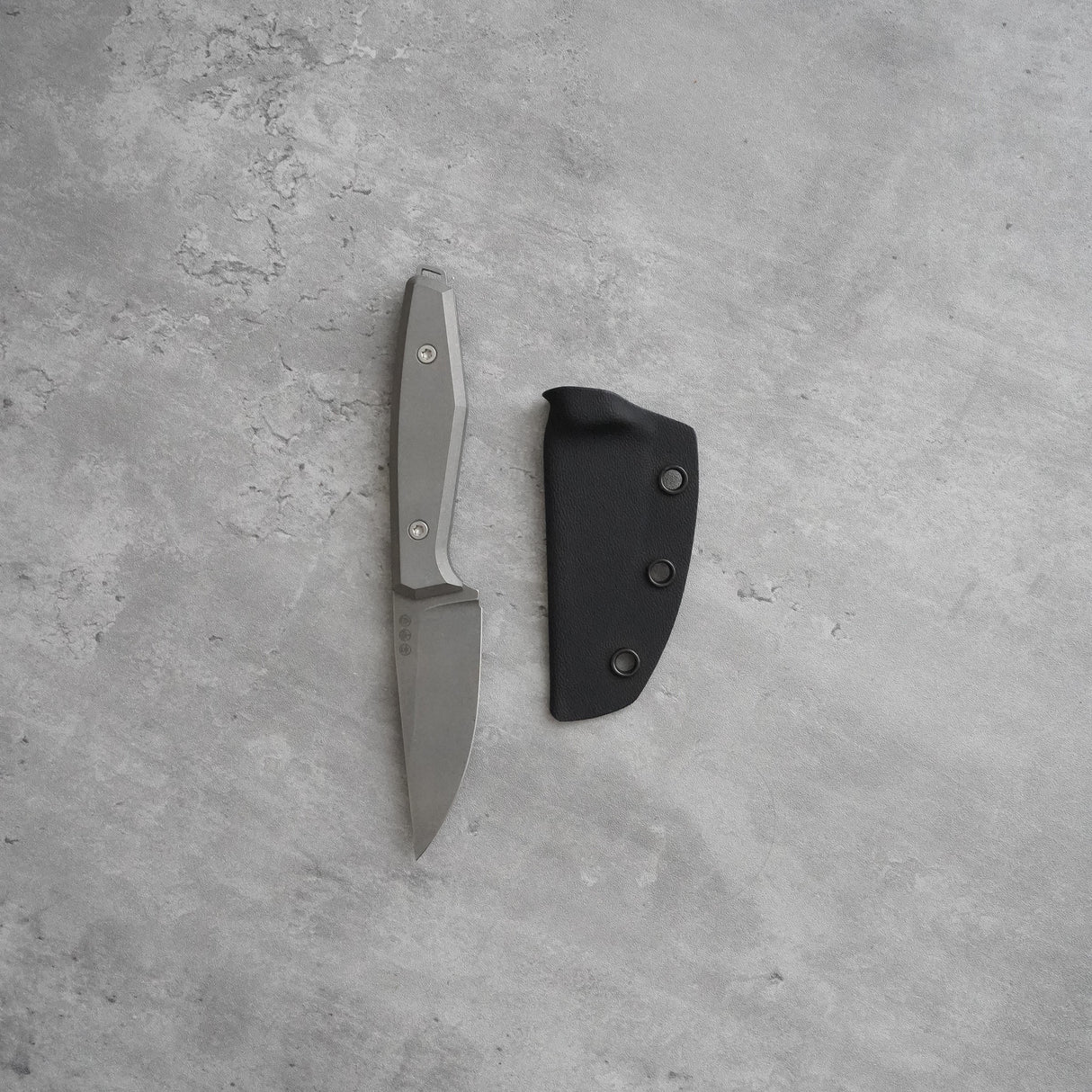 AK1 Drop Point Knife