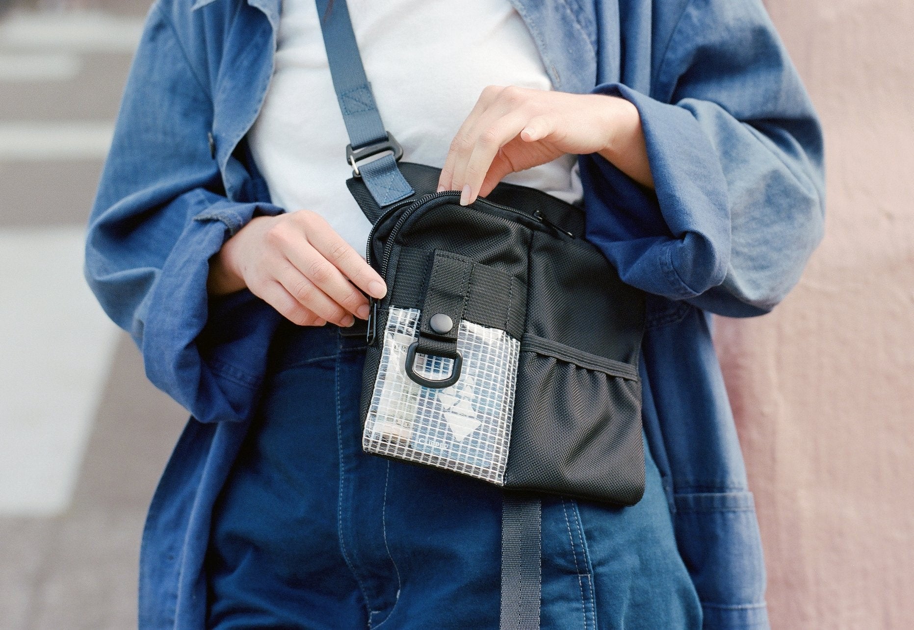 Dsptch sling pouch slim sale